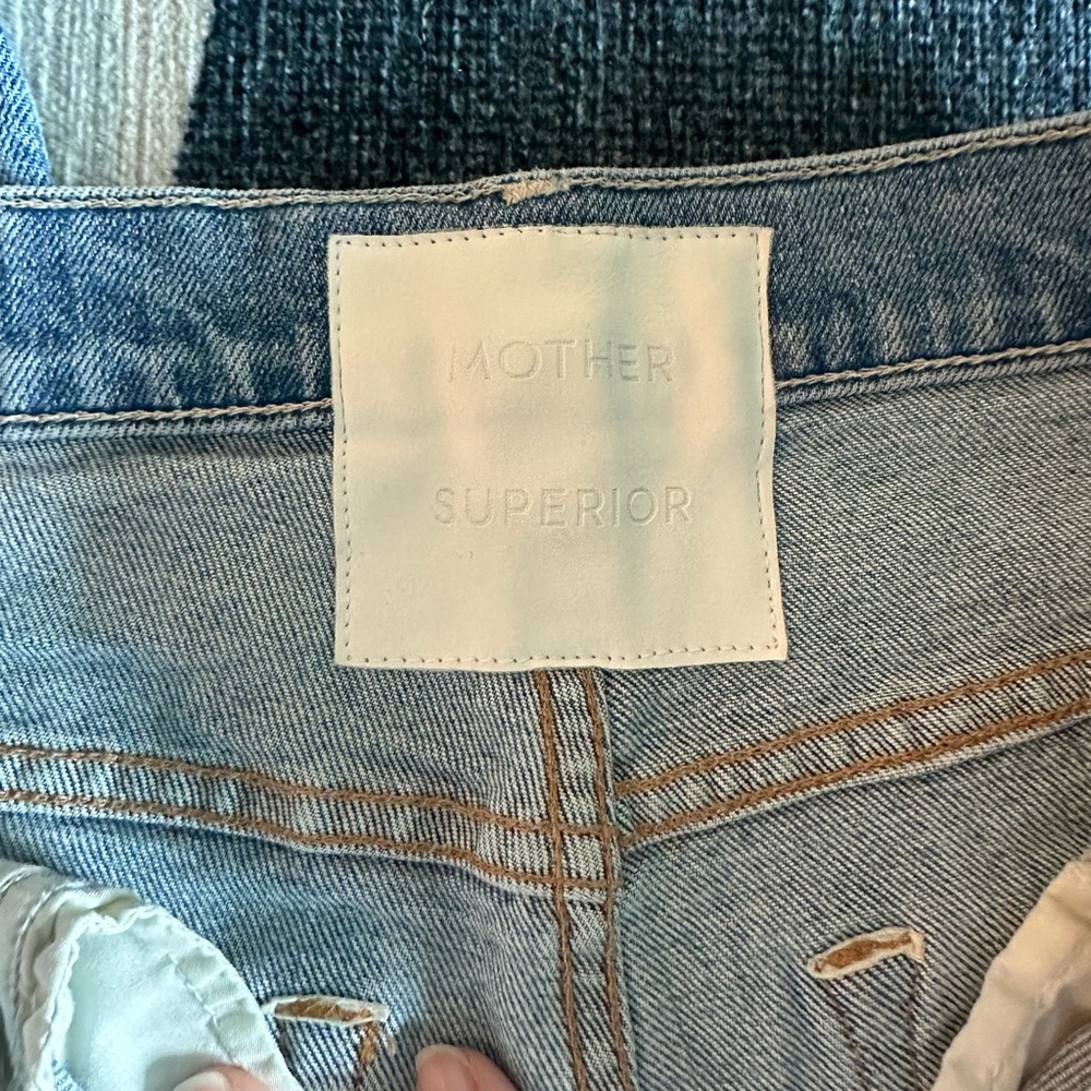 Mother Denim- Insider crop step fray